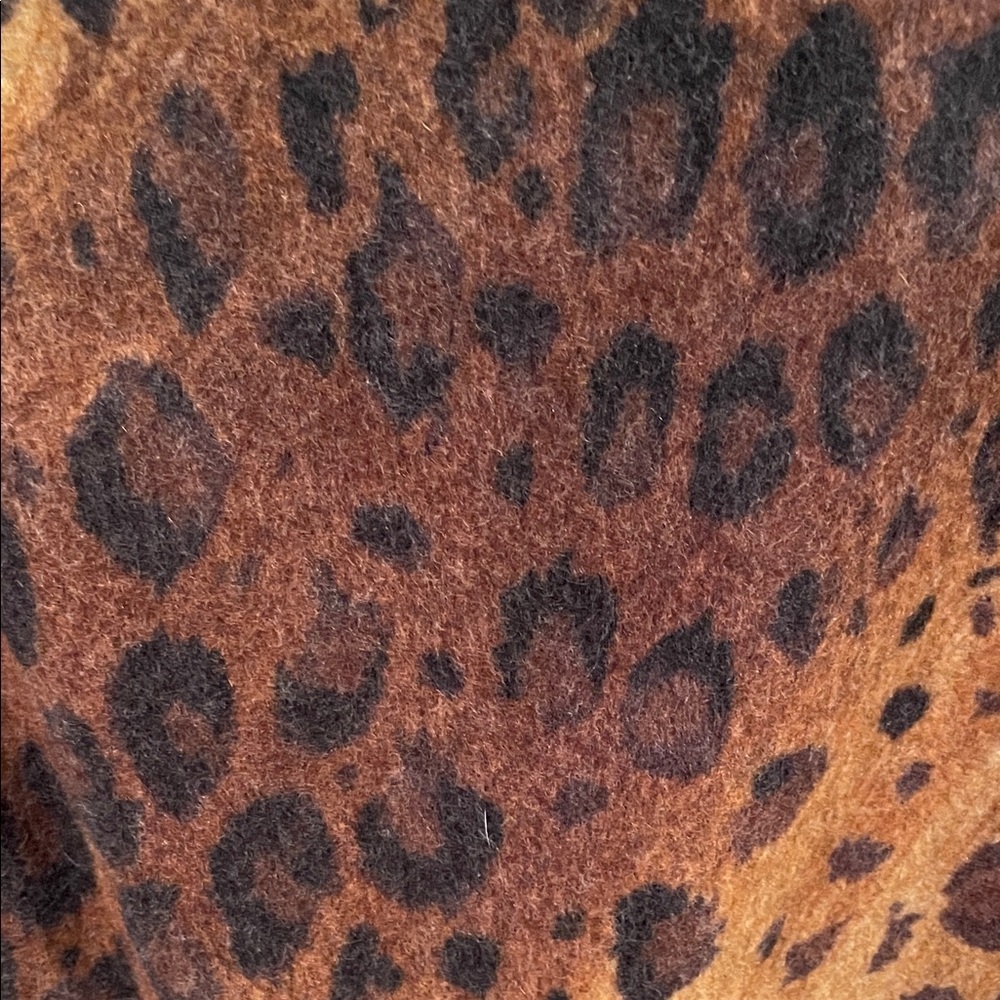 Leopard Print Pencil Skirt Animal Print Chic Statement Piece-10P - Picture 3 of 5